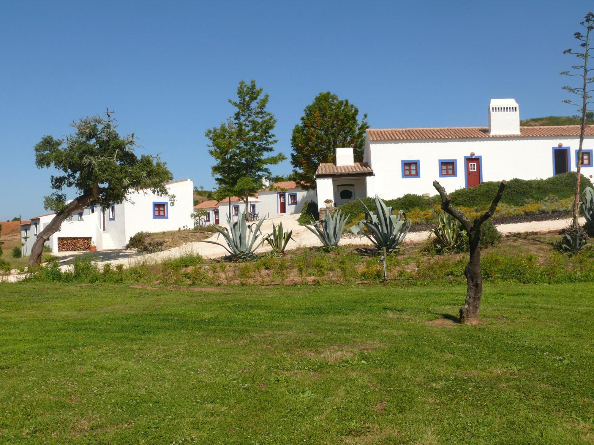 Monte Do Adail Turismo Rural Casa De Campo Вила Нова де Милфонтеш Екстериор снимка