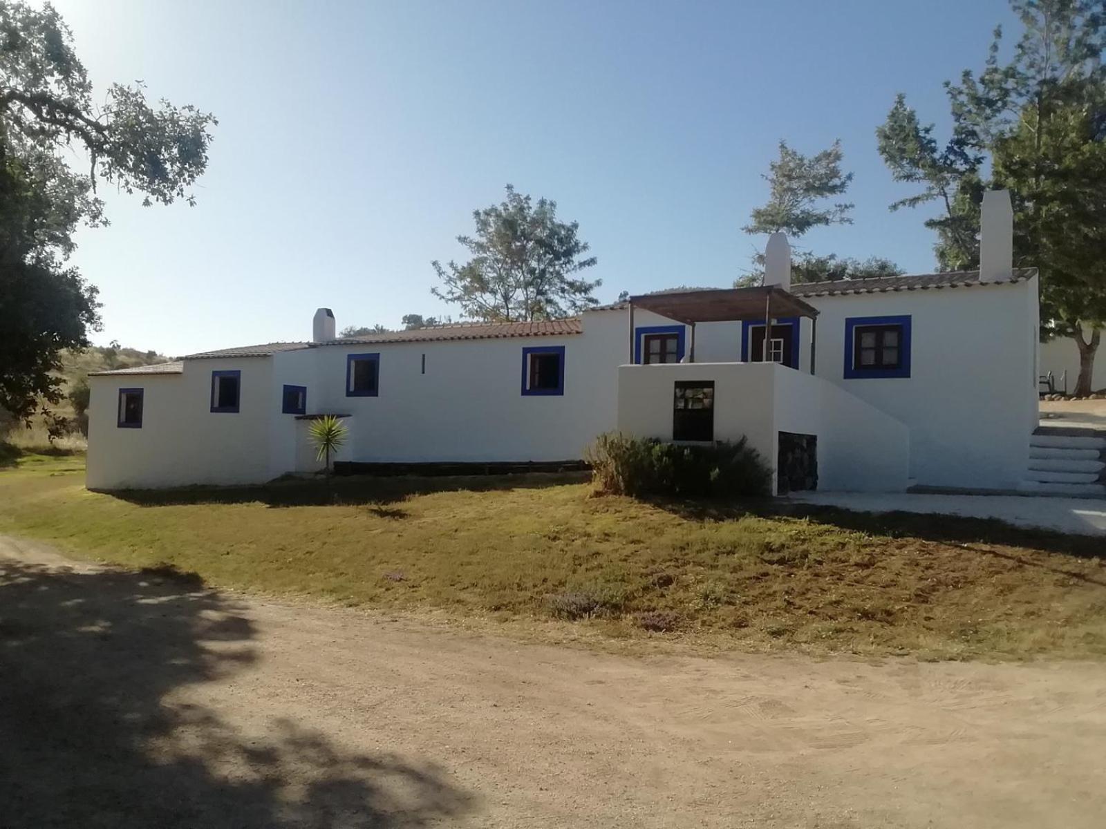 Monte Do Adail Turismo Rural Casa De Campo Вила Нова де Милфонтеш Екстериор снимка